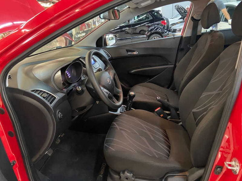 Imagem 7 de 11 de Hyundai Hb20 1.0m Comfor 2015