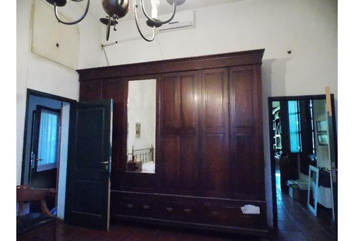 Imagen 9 de 19 de Vendo Casa Quinta Estilo Antiguo Con Amplio Lote Y Excelente
