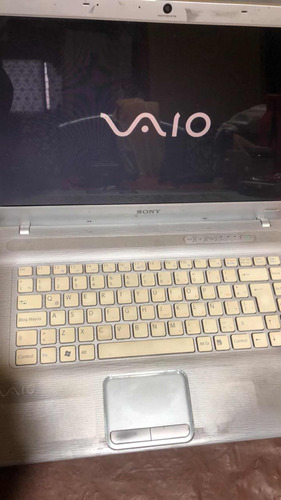 Laptop Sony Vaio Con Detalle