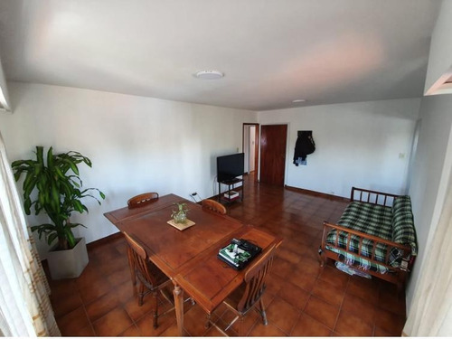 Imagen 2 de 14 de Departamento - Castelar Sur