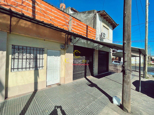 Imagen 4 de 15 de Local + Departamento 2 Amb En Venta En Pablo Podesta