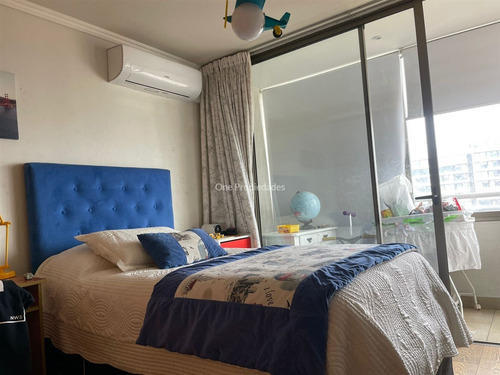Departamento En Arriendo De 4 Dorm. Oriente.luminoso Sjs