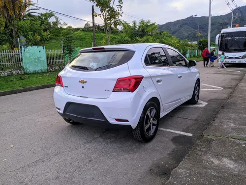 Chevrolet Onix 1.4 Ltz Aut