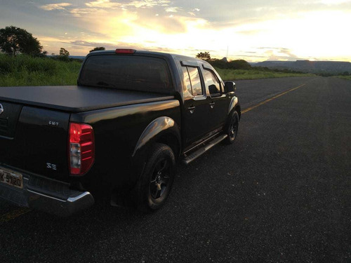 Nissan Frontier 2012 2.5 Strike Cab. Dupla 4x2 4p