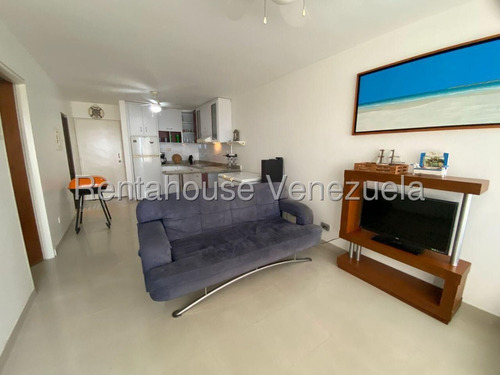 Playa Grande Apartamento En Venta