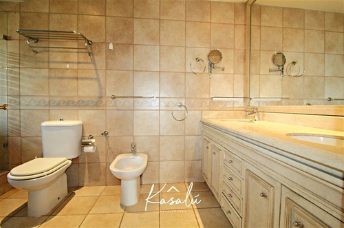 Imagen 19 de 28 de Departamento En Venta De 4 Dorm. En Vitacura