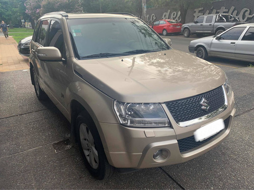 Suzuki Grand Vitara 2.4 Jiii 2011