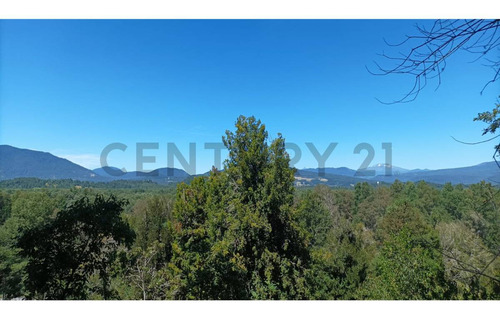 Terreno Con Vista A Volcanes Y Río Liucura, Pucón