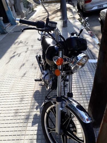 Suzuki Gn 125 F