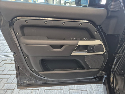 Land Rover Defender 3.0 D300 Turbo Diesel Mhev 110 X-dynamic