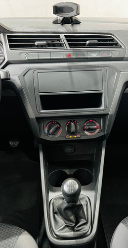 Volkswagen Saveiro 1.6 Robust Cab. Simples Total Flex 2p