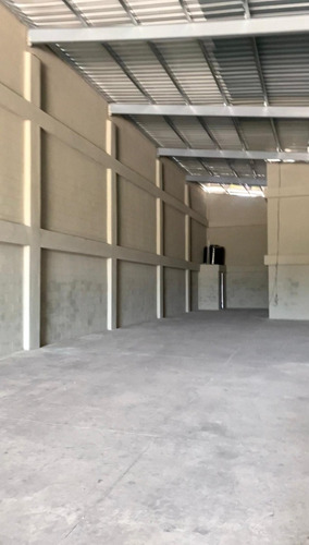 Alquiler De Nave Industrial En Villa Consuelo