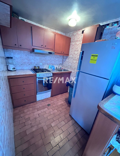 Venta De Apartamento En Altagracia, Cerca De Av Baralt (cliente Directo)(k)