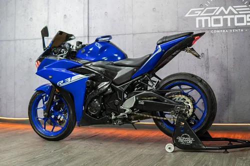 Yamaha R3 320 2015