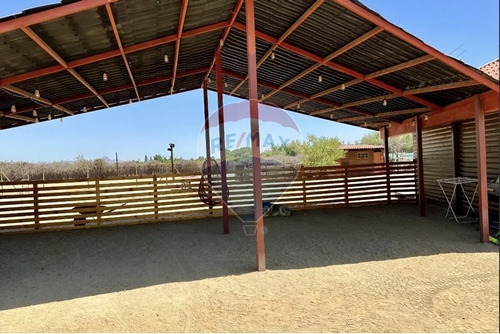 Dos Excelentes Y Renovadas Casas Al Precio De Una