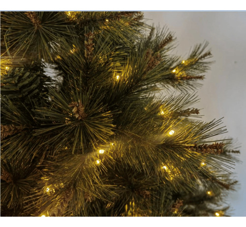 Arvore De Natal 1,80m Pinheiro Europeu Iluminado 676 Galhos