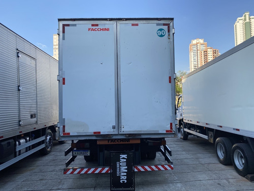 Imagem 6 de 14 de Ford Cargo 1719 Ano 2013 Bau 7 Mts/ Ñ 15180 15190 1519 1517