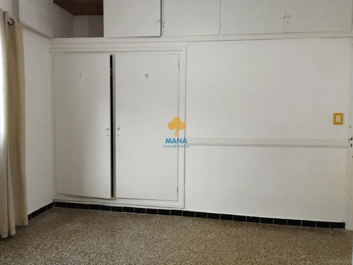 Venta, Casa 3 Dormitorios Sobre Avenida Principal, A 100 Metros Del Mar, Atlántida Pinares