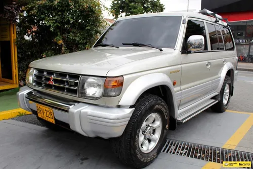 Mitsubishi Montero 3.0 V6 4x4
