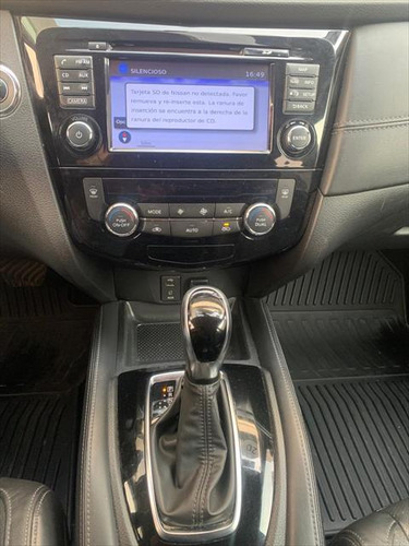Nissan X-Trail 2.5 Exclusive 3 Row Cvt