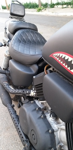 Honda Magna 750 Bobber Barata