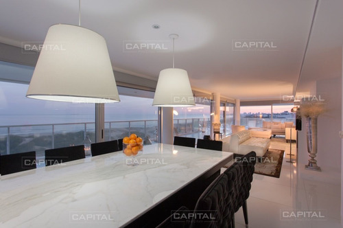 Imagen 2 de 23 de Espectacular Penthouse Duplex Mythos Ubicado En La Parada 31 Playa Brava. - Punta Del Este Brava