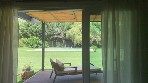 Quinta Quinta En Venta - 4 Dormitorios 3 Baños - 13.500mts2 - Esteban Echeverria
