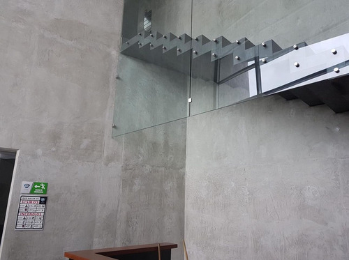 Tilt Finish Mapei Microcemento