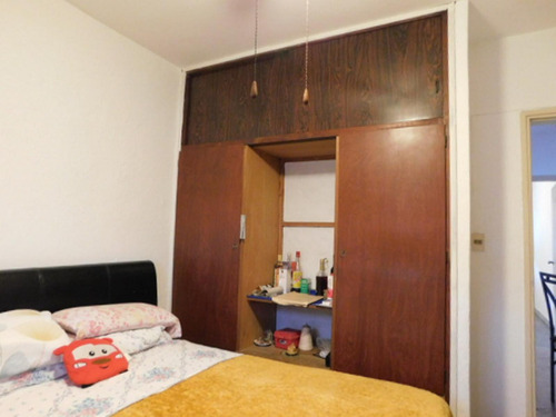Son 2 Casas En Un Mismo Padrón Con Entradas Independientes