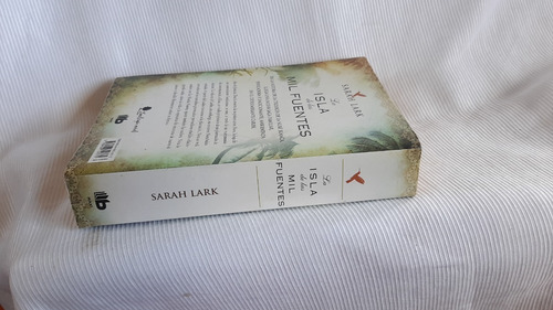 La Isla De Las Mil Fuentes Sarah Lark B