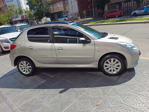 Peugeot 207 Compact 1.6 Xt