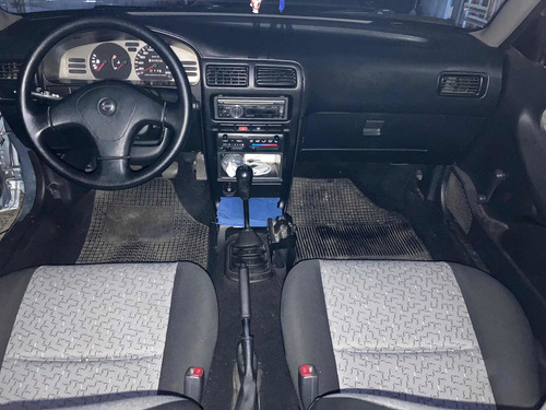 Nissan Sentra B13 1.6 16v