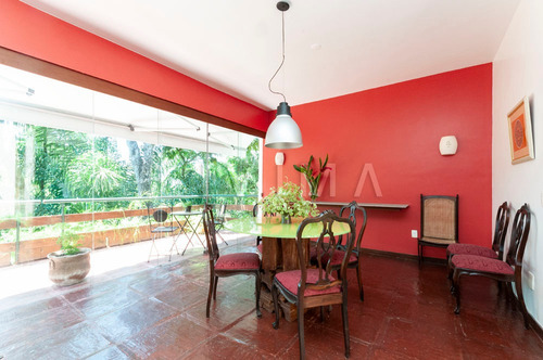 Casa De Condomínio À Venda Na Estrada Da Canoa, São Conrado, Rio De Janeiro - Rj - Liv-0952