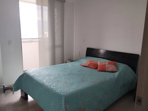 Apartamento De 2 Alcobas + Estudio