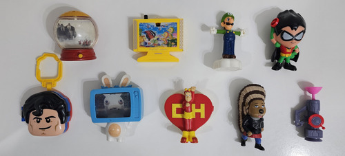 Lote De Muñecos Y Juguetes Coleccionables De Mcdonalds (Usado)