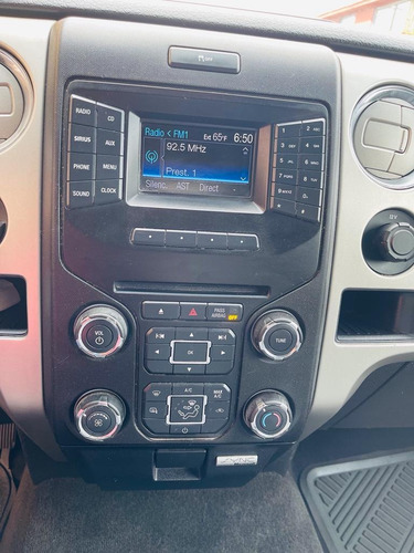 Imagen 8 de 15 de Ford Lobo 3.7 V6 Super Cab Lujo Rines Especial Edition