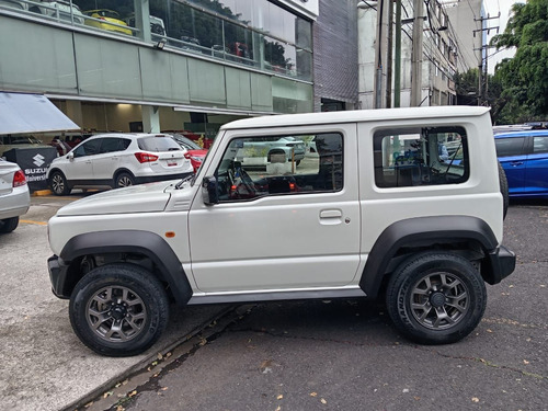 Suzuki Jimny 1.5 Glx At