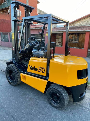 Autoelevador Yale 3 Tn 3 Vias Hidraulicas Corrector De Uña