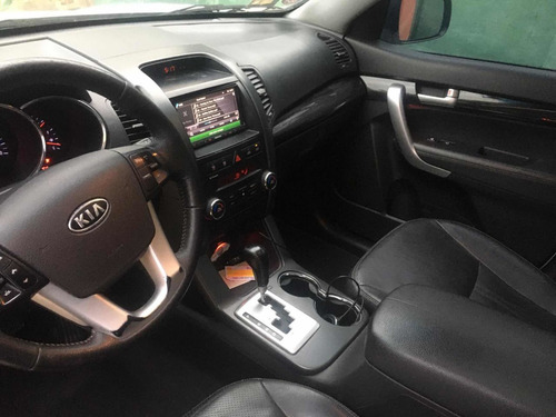 Kia Sorento 2.4 Ex Premium 4x4 6at 2011