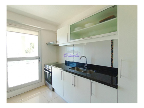 Imagen 6 de 18 de Apartamento Alquiler Temporario De 2 Dormitorios , Aidy Grill , Punta Del Este.