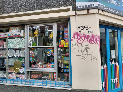 Imagen 2 de 12 de Venta Fondo De Comercio De Libreria!