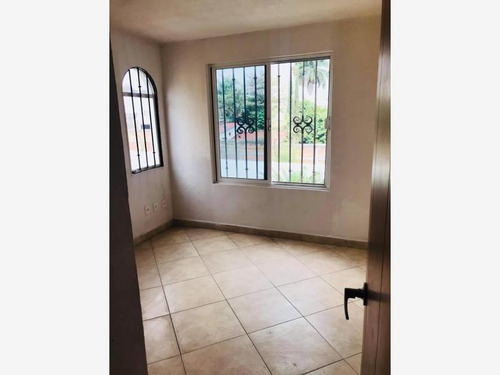 Imagen 7 de 12 de Casa Sola En Venta Burgos