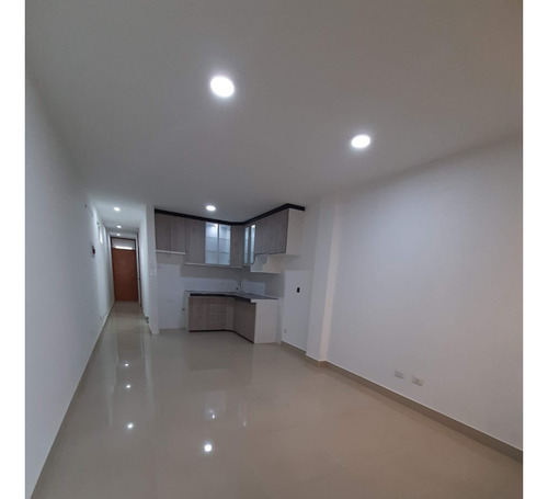 Imagen 3 de 17 de Alquiler De Departamento San Juan De Miraflores