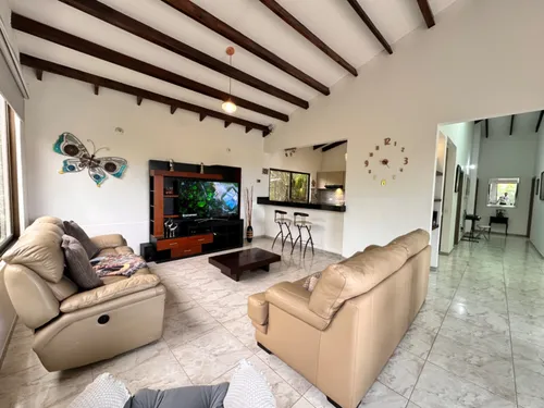 Casa Campestre En Venta En La Mesa. Cod V1460