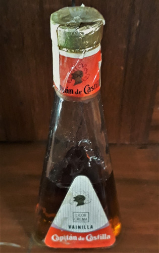 Botellita Capitán De Castilla Licor Crema De Vainilla (Usado)