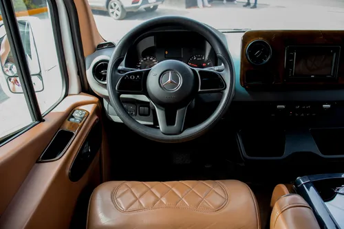 Mercedes-Benz Sprinter 20 Pasajeros