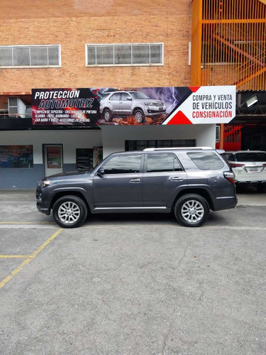 Imagen 2 de 15 de Toyota 4runner Limited 4x4 2019
