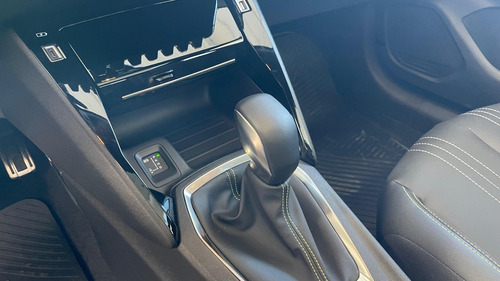 Peugeot 208 1.0T Gt