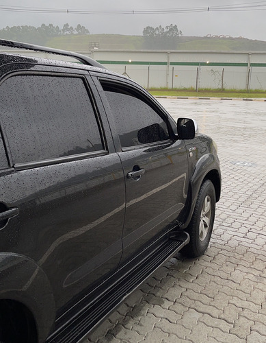 Toyota Hilux SW4 3.0 Srv 7l 4x4 Aut. 5p