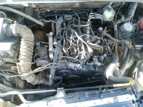 Imagem 7 de 8 de Sucata Volkswagem Amarok 2018 Branca Para Retirada De Peças